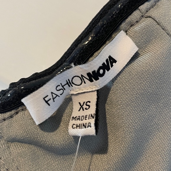 Fashion Nova  Size XS Strapless Silver Sequin Dress. New withTag. - Picture 13 of 15